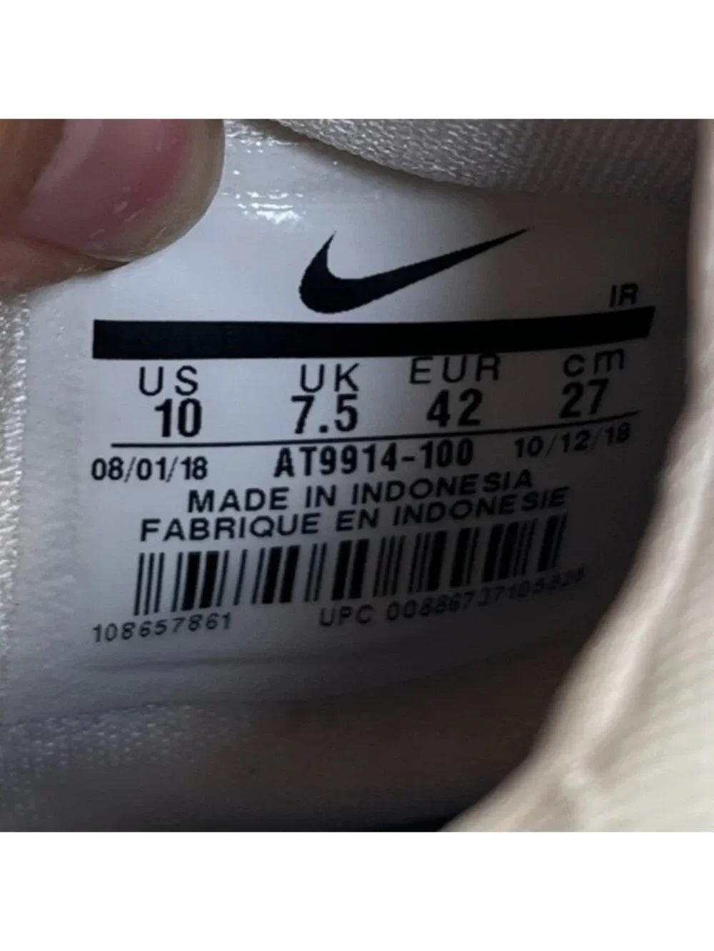 Nike Air Alluxe Womens Size 10 Beige White Athletic Training Shoes Sneakers